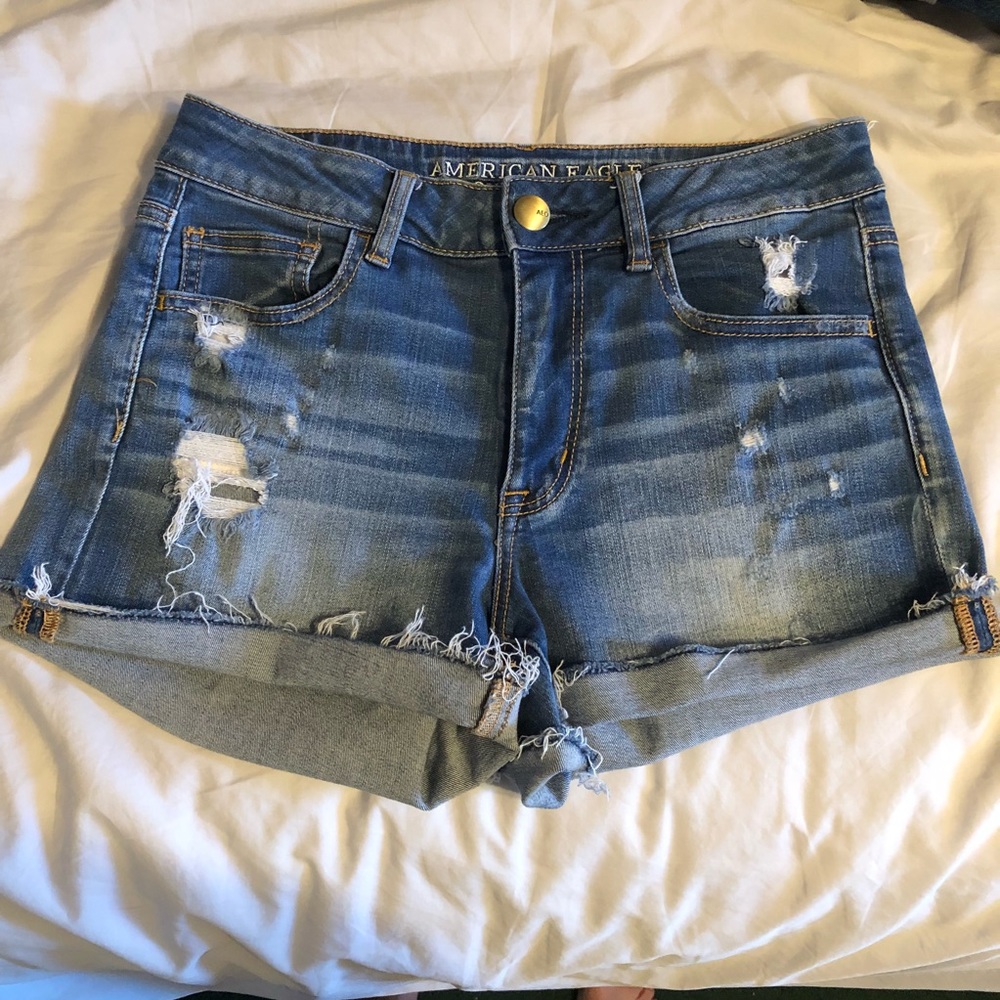 American Eagle High waisted shorts